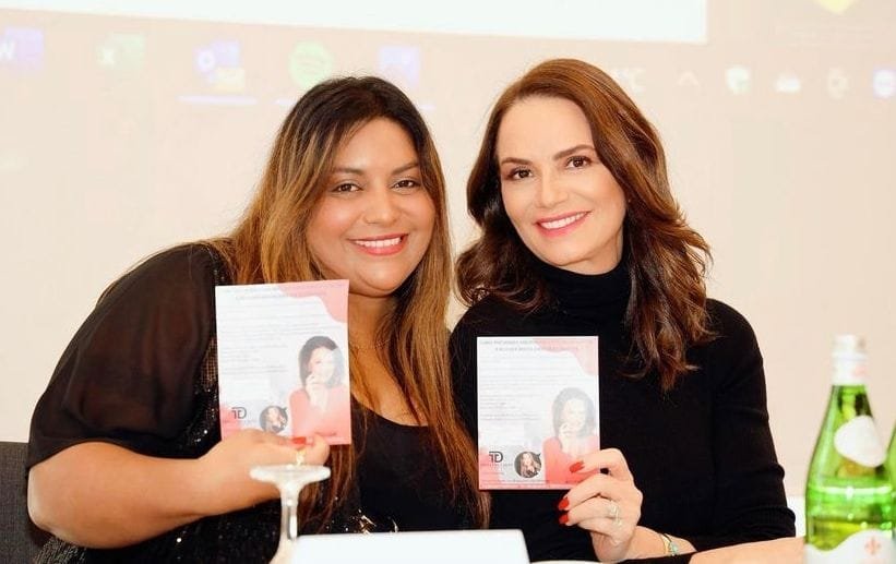 Débora Denecke profissional Make-up artist. Seis vezes premiada internacionalmente