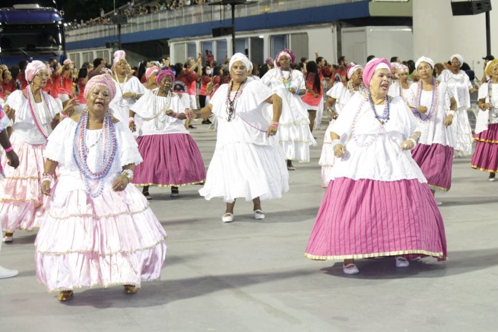 Rosas de Ouro brilha em segundo ensaio técnico no Sambódromo do Anhembi