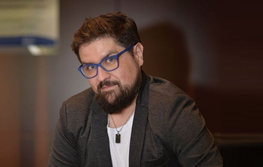 Tricologista e Cabeleireiro Bruno Rupf dá dicas de cuidados especiais com seu cabelo no verão
