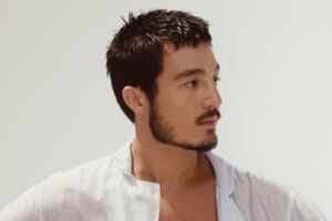 Tiago Iorc esgota a Pré-venda da Turnê ‘Daramô’ em poucas horas