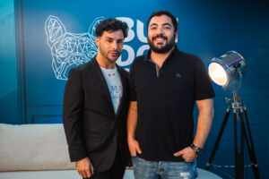 Agustin Fernandez fala sobre cancelamento em podcast: “É para quem pode”