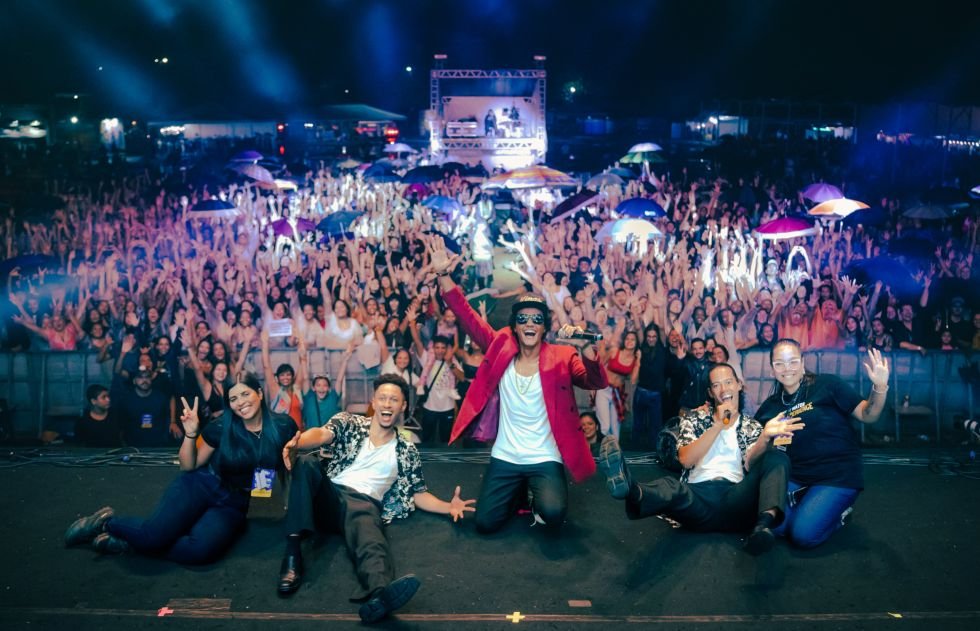 Johnny Matos surpreende o público e retorna ao Teatro Gazeta