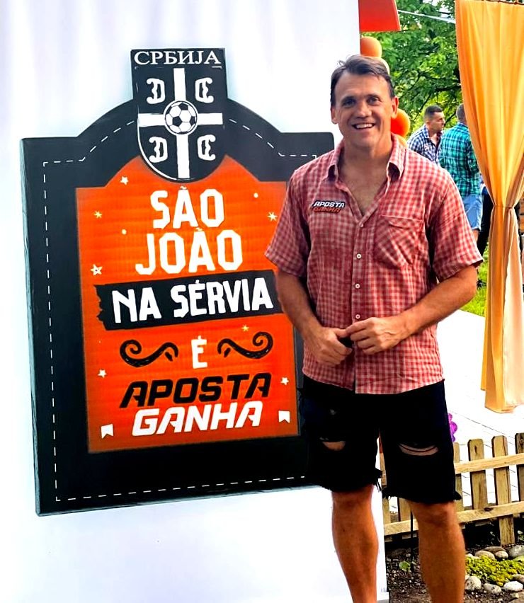 Aposta Ganha promoveu São João na Sérvia na última sexta-feira (23) 17 Dejan Petkovic - Credito da Foto: Aeromovie / Divulgação