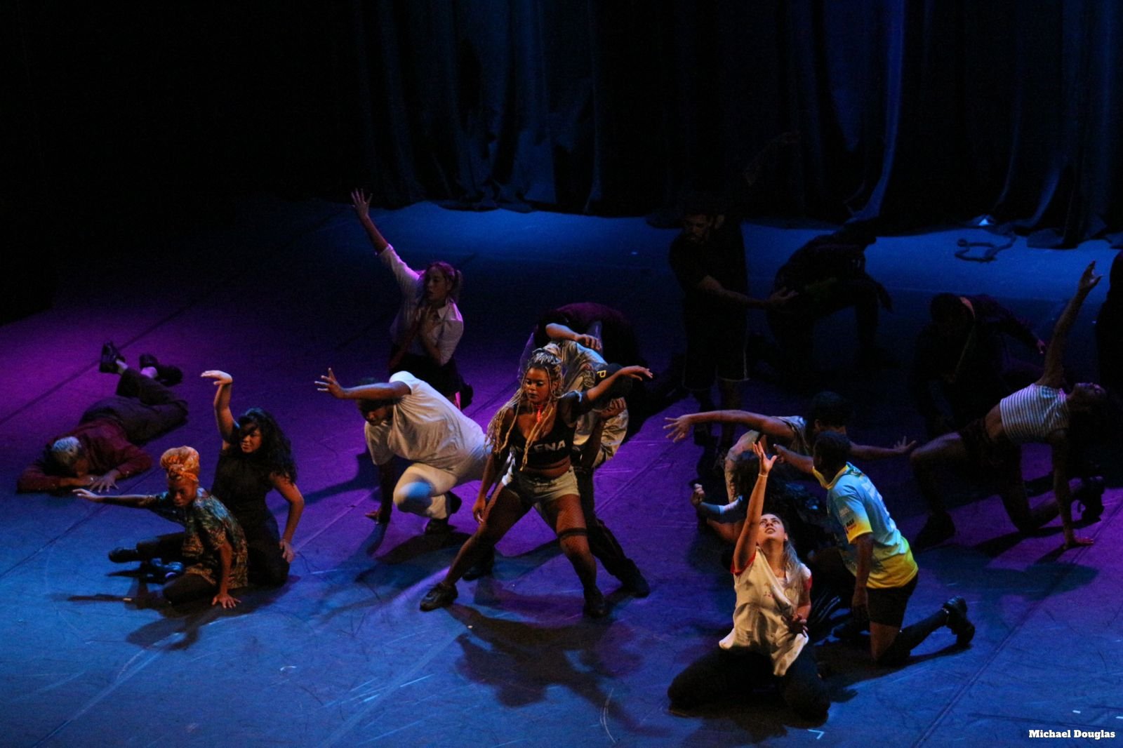 Grupo de Dança Identidade em Movimento: levando arte e cultura há mais de 14 anos 19 Grupo de dança Identidade em Movimento