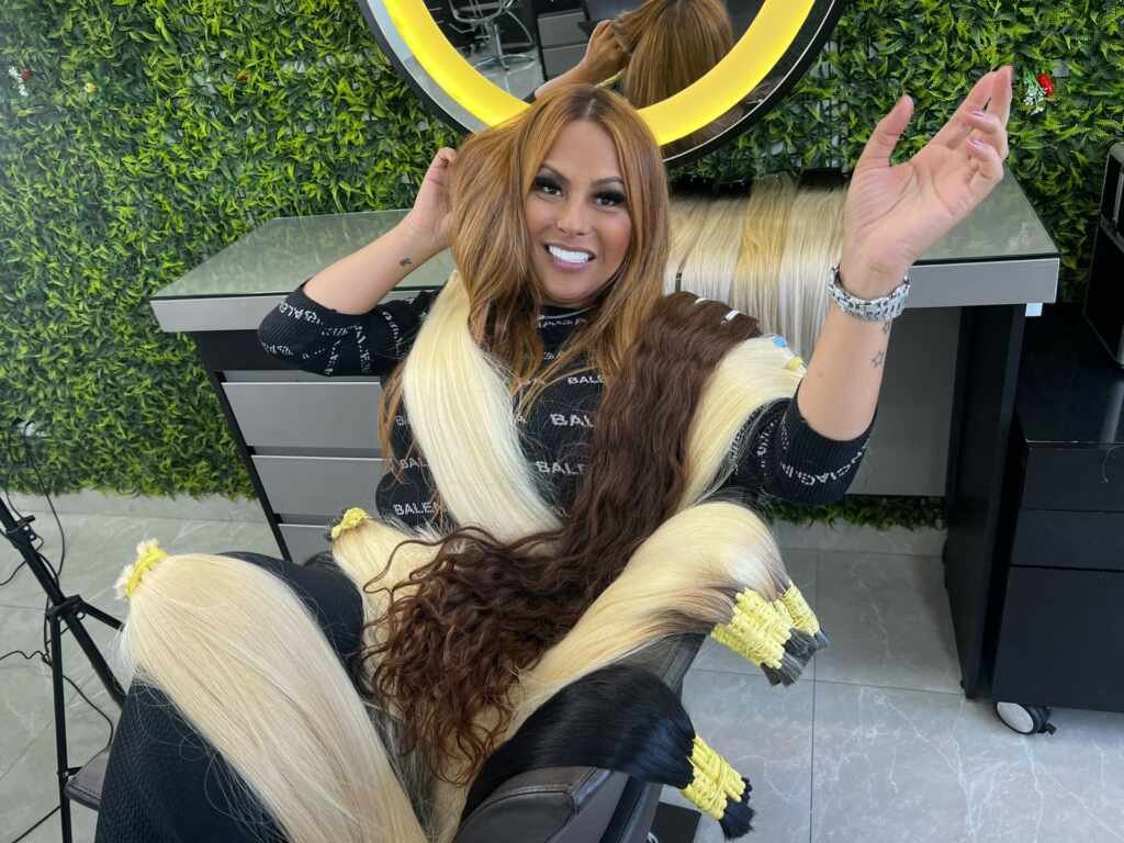As técnicas de Mega Hair preferidas das celebridades, segundo Ingrid Desirée As técnicas de Mega Hair preferidas das celebridades, segundo Ingrid Desirée