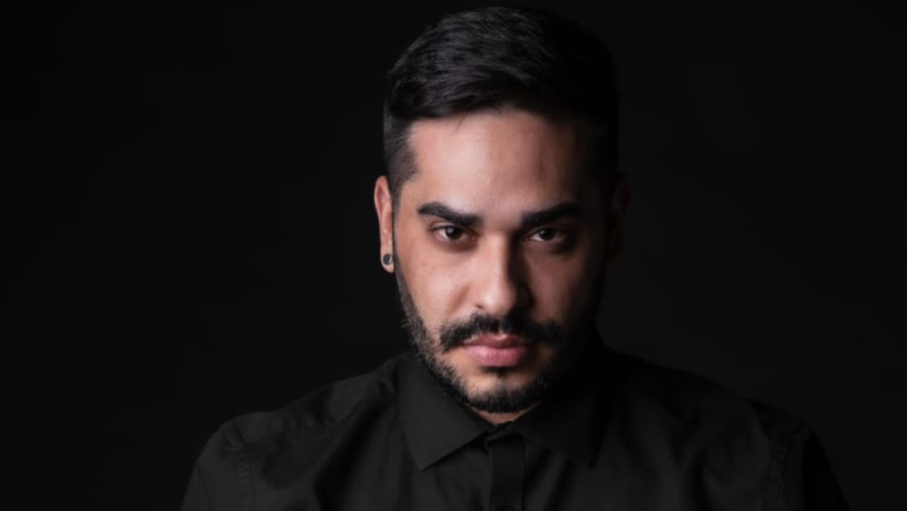 Tiago Vlag: social media que eleva e capacita outros profissionais sem cobrar nada Tiago Vlag: social media que eleva e capacita outros profissionais sem cobrar nada