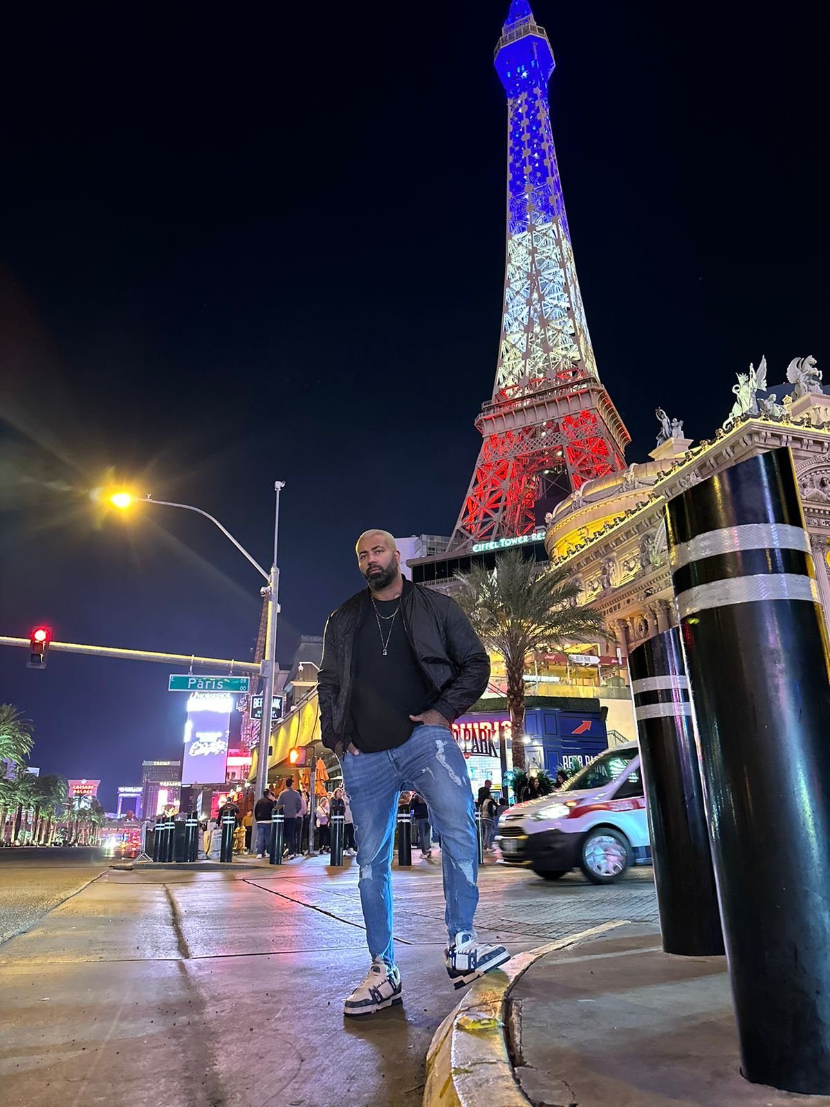 Cássio Fidlay curte férias com a esposa em Las Vegas e se encanta: “Certeza que voltarei” 16 6bc0ef96 2c23 4731 8d37 9474840cd8ed