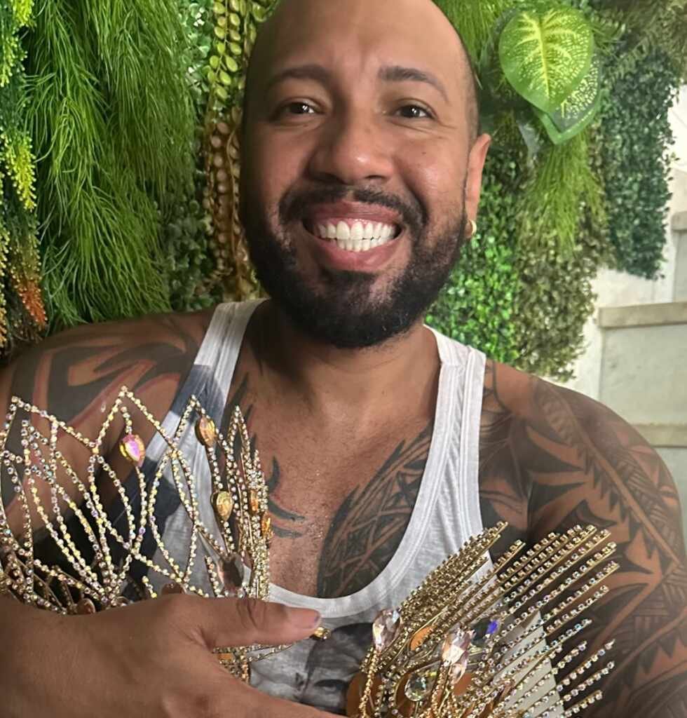 Daniel Zarmano confeccionará coroas da Corte LGBTQIAPN+ do carnaval 2024 17 ZARMANO