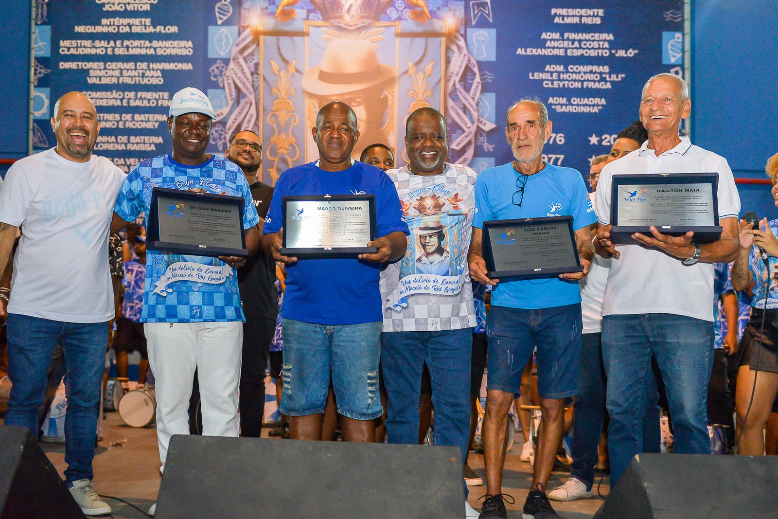 Beija-Flor de Nilópolis homenageia colaboradores veteranos em ensaio emocionante 11 30 11 Homenageados Beija Flor de Nilopolis 17