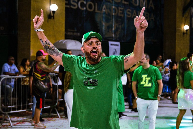 Primeiro dia dos mini desfiles na cidade do samba marcam público no RJ 36 O carnavalesco Leandro Vieira / Fotos: Eduardo Hollanda , Thiago Valladares, Léo Queiroz / Divulgação Rio Carnaval