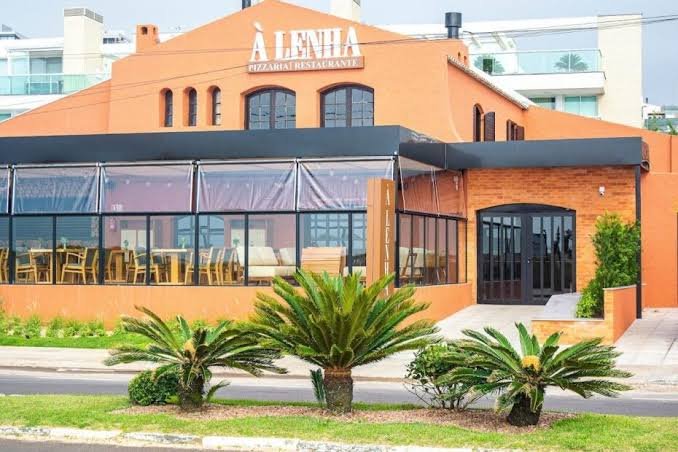 A Lenha: Uma Experiência Gastronômica Única em Torres no Rio Grande do Sul; confira!