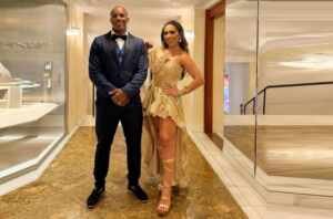 Fabio Braz e Marja Amina sócios da agencia “New Time Tour” no Baile do Copa