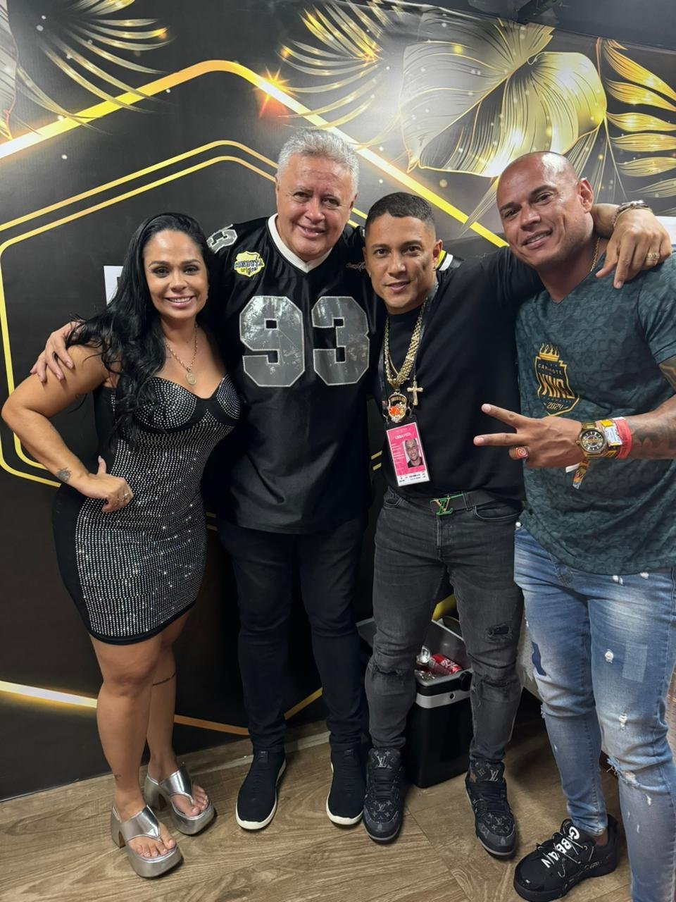 Steve B encerra o carnaval na Sapucaí no Camarote do King 18 IMG 20240219 WA0107
