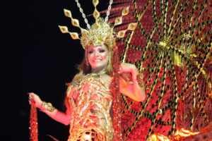 Destaque de Luxo do Carnaval de São Paulo, Thais Moreira brilha como Sol
