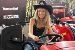 Carolina Chiele: Celebrando 11 anos de sucesso, amor e show da Ana Castela no Sul