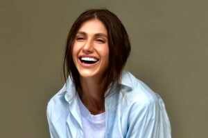 Conheça Kamila Smaili – Publicitária, Apresentadora de TV, Influenciadora Digital e Modelo