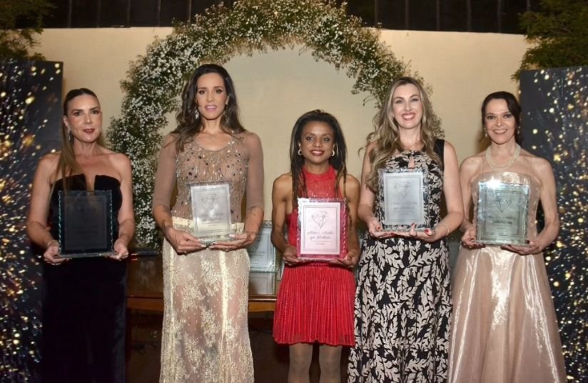 Dra Carla Gimenes Ana Lucia Janaina Pinheiro Michelle Giannella e Ana Lucia