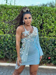 Monique Rizzeto é a nova Rainha da Bateria da Acadêmicos de Niterói