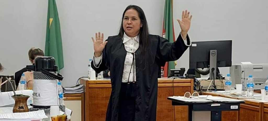 Transformando adversidades em oportunidades: A jornada de Maria Odila Marques da Silva Dorneles