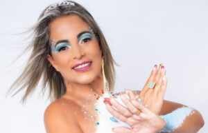 Conheça a arte da Ozonioterapia com a musa Adely Pytanga