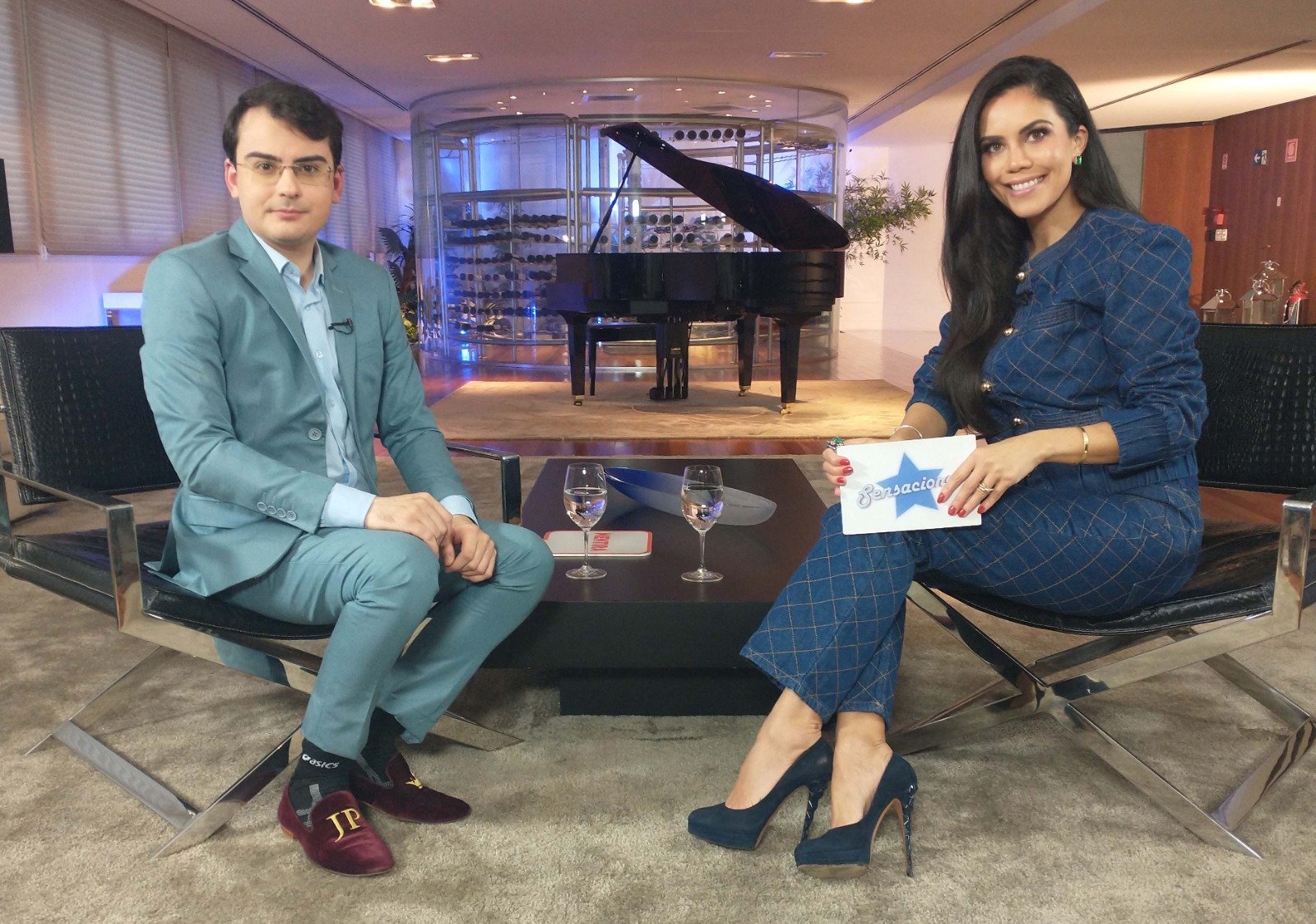 Dudu Camargo revela planos pessoais em entrevista ao programa "Sensacional" 17 Foto: Divulgação/RedeTV!