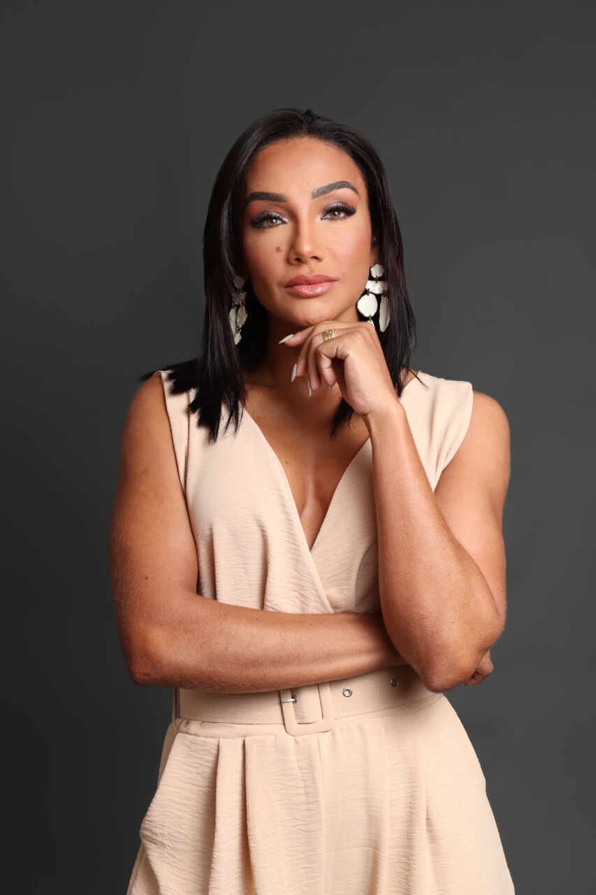 Ju Bueno: Psicanalista Internacional que Empodera Mulheres e Rompe Barreiras 19 IMG 4195 scaled