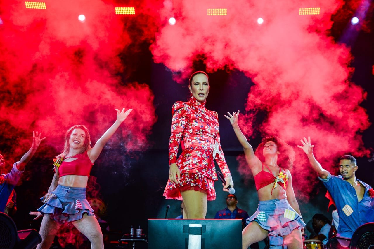 Ivete Sangalo, Targino Gondim e Léo Santana animam segunda noite do Ita Pedro 2024 23 Fotos Fred Pontes e Reynaldo Felix/ Divulgação