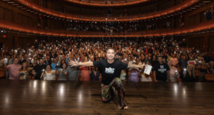 Turnê de Marco Luque reúne famosos em Orlando
