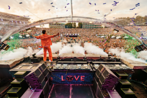 Alok eletriza o palco principal do Tomorrowland Bélgica, grava videoclipe ao vivo e toca música inédita