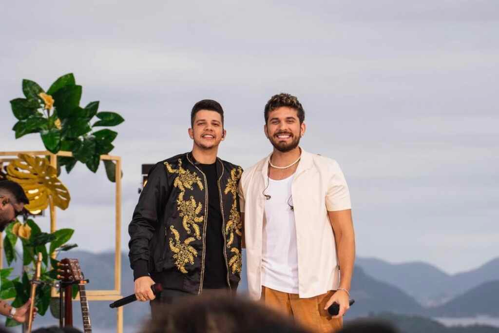 Nadson O Ferinha e Gustavo Mioto juntos em “Aniversário de Amantes” Nadson O Ferinha e Gustavo Mioto juntos em “Aniversário de Amantes”