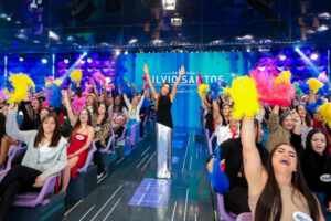 Programa Silvio Santos garante a segunda colocação isolada