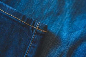 Guia completo de calça jeans masculina: Como escolher e usar