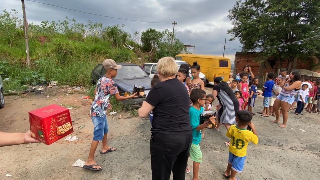 Maria Helena Gimenes: A Força por Trás do Instituto Anastácia sem Fronteiras 17 02