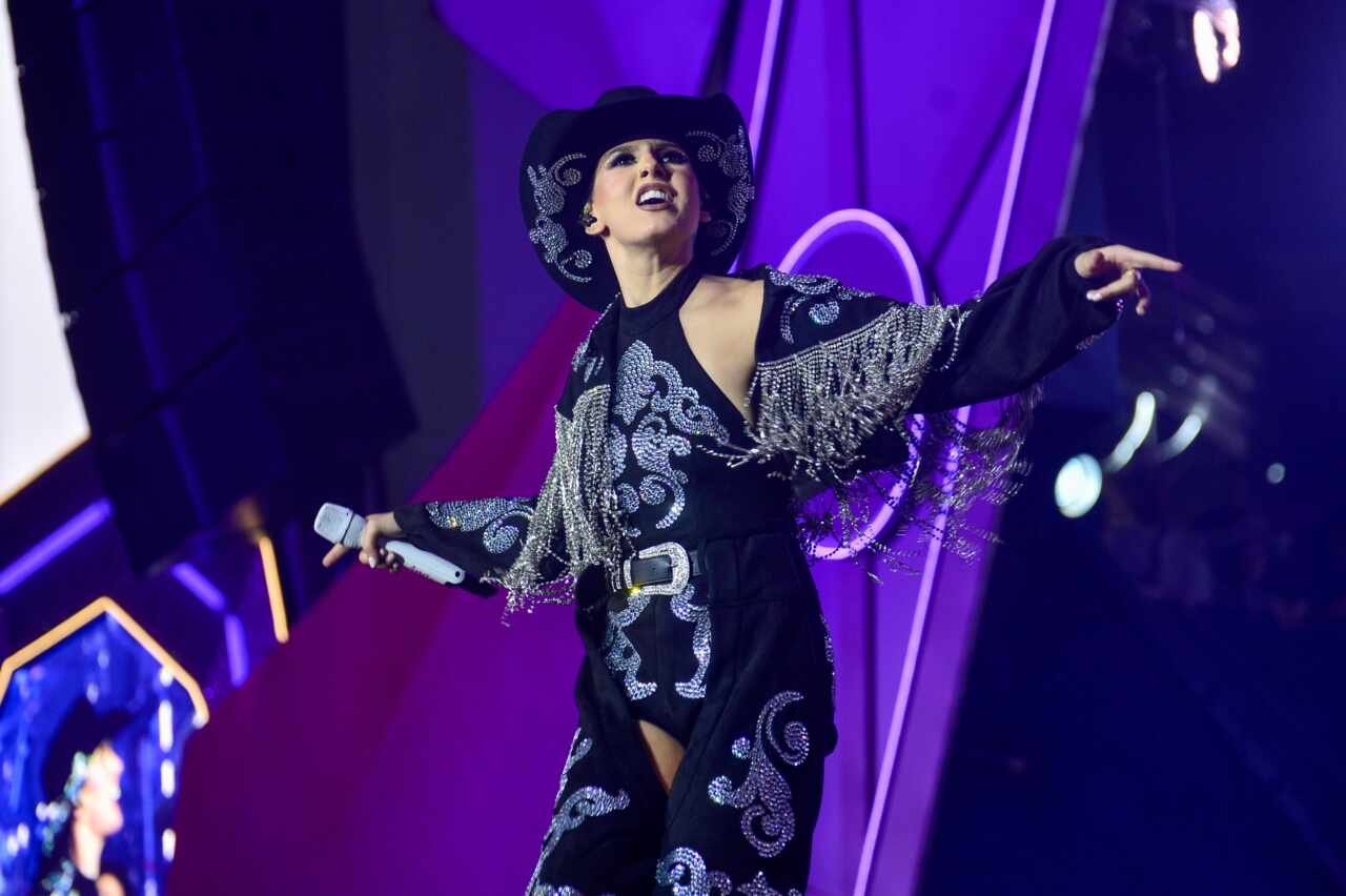 Ana Castela revela emoções em Barretos: “É para fazer história”