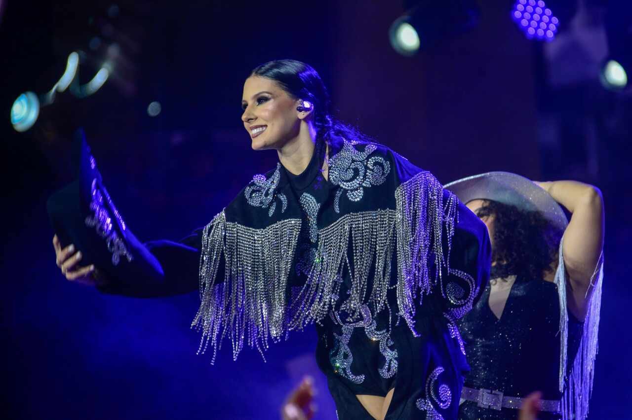 Ana Castela revela emoções em Barretos: “É para fazer história”