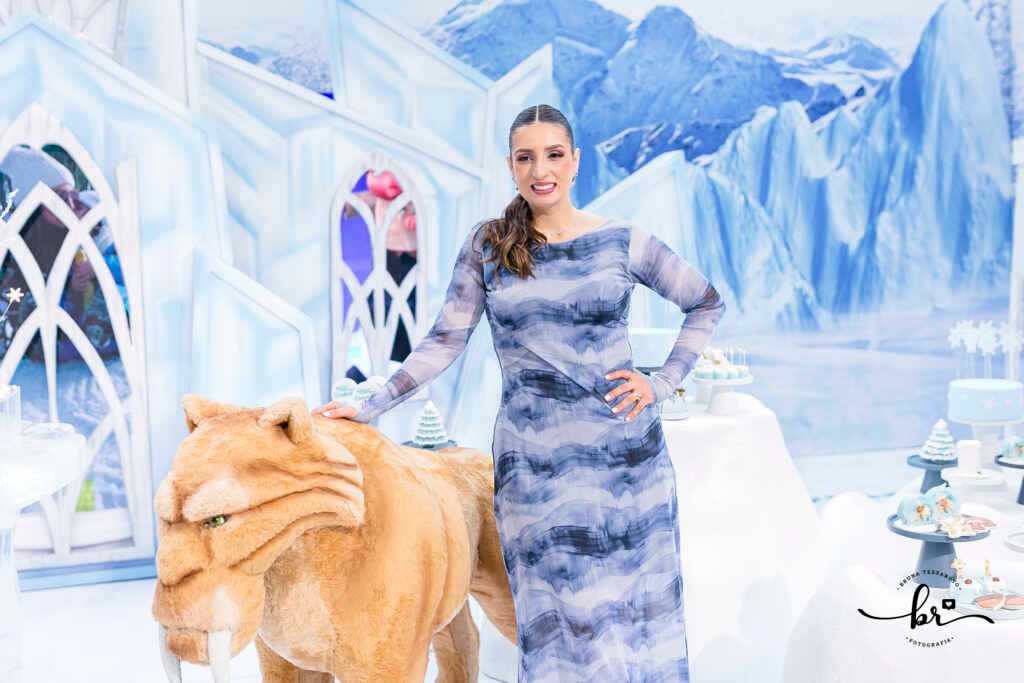Querida das Celebridades, Mariana Vazquez produz festa inovadora  para o filho
