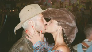 Bruna Marquezine publica primeira foto beijando João Guilherme