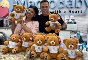 Bebê a bordo? Fabiana Karla visita loja de enxoval MacroBaby em Orlando