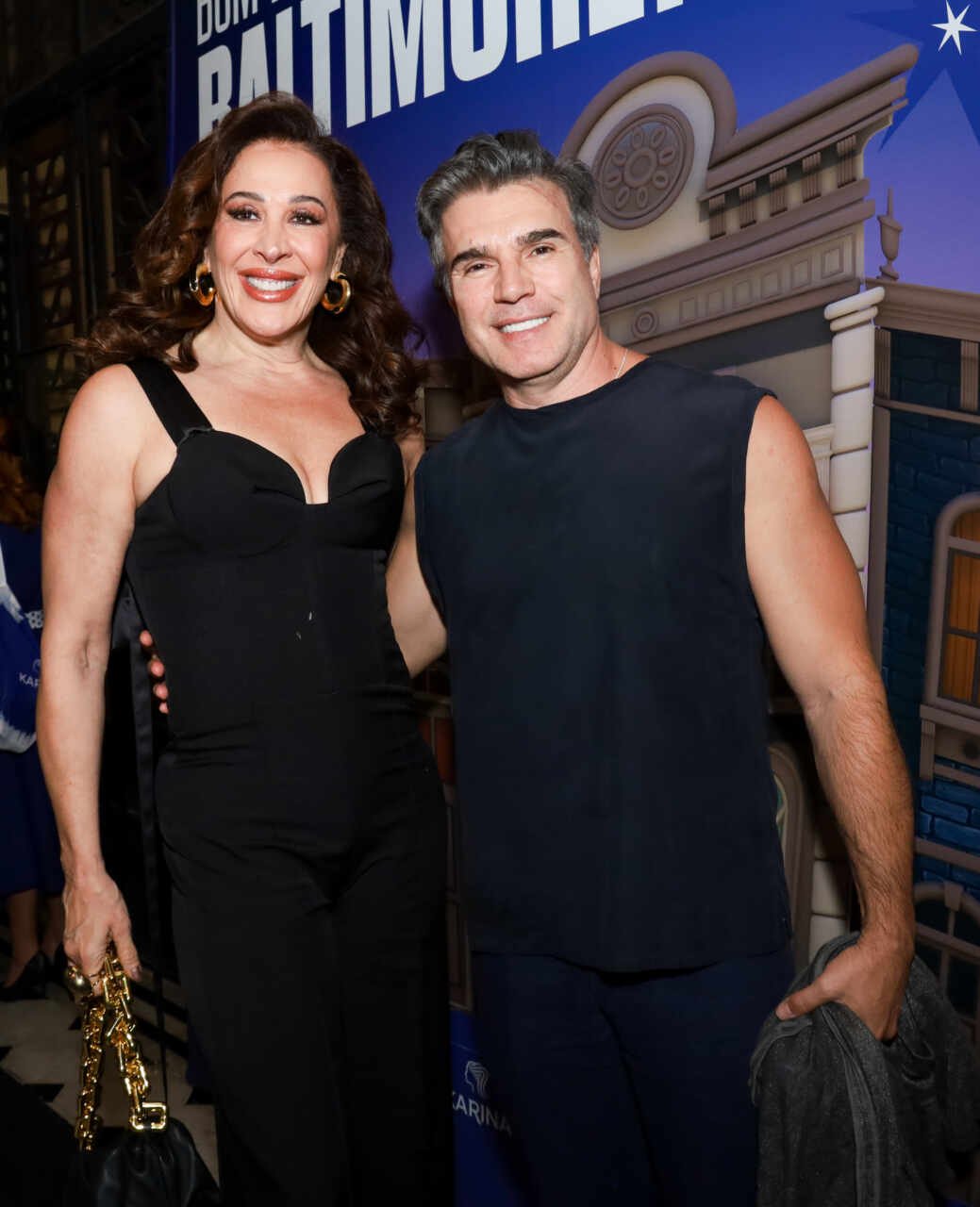 Fafy Siqueira, Nany People entre outros famosos curtem musical “Hairspray” em São Paulo