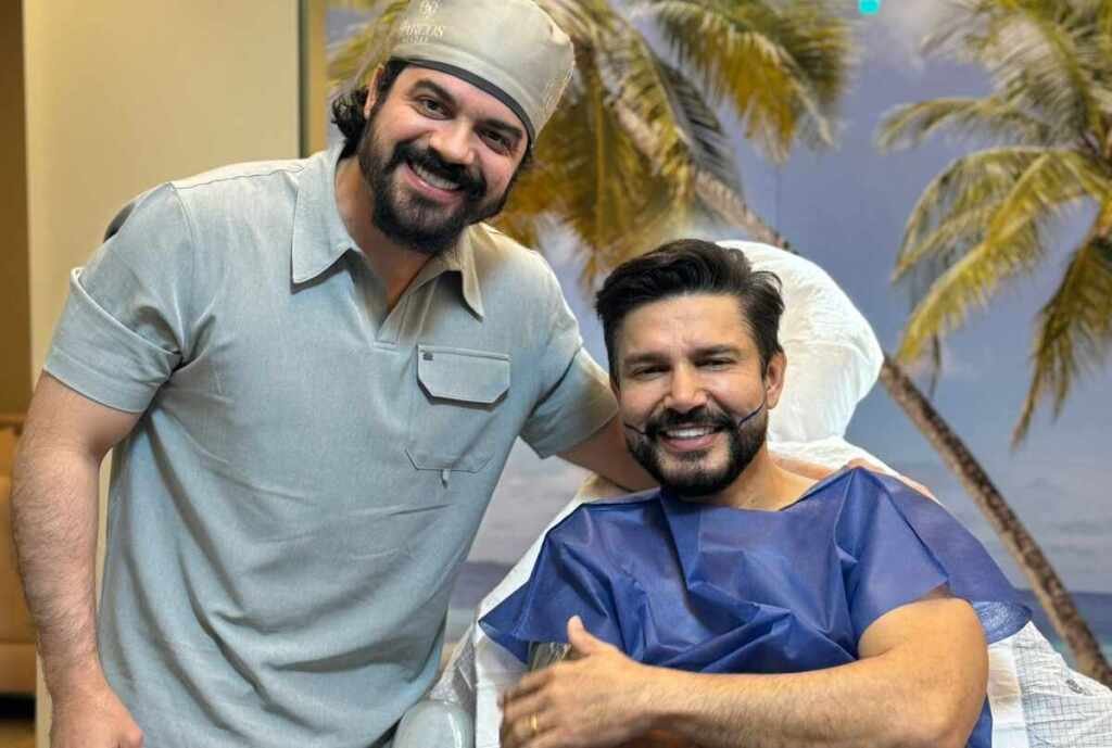 Zé Henrique realiza transplante de barba com Dr. Marcos Mendes, criador da técnica High Definition