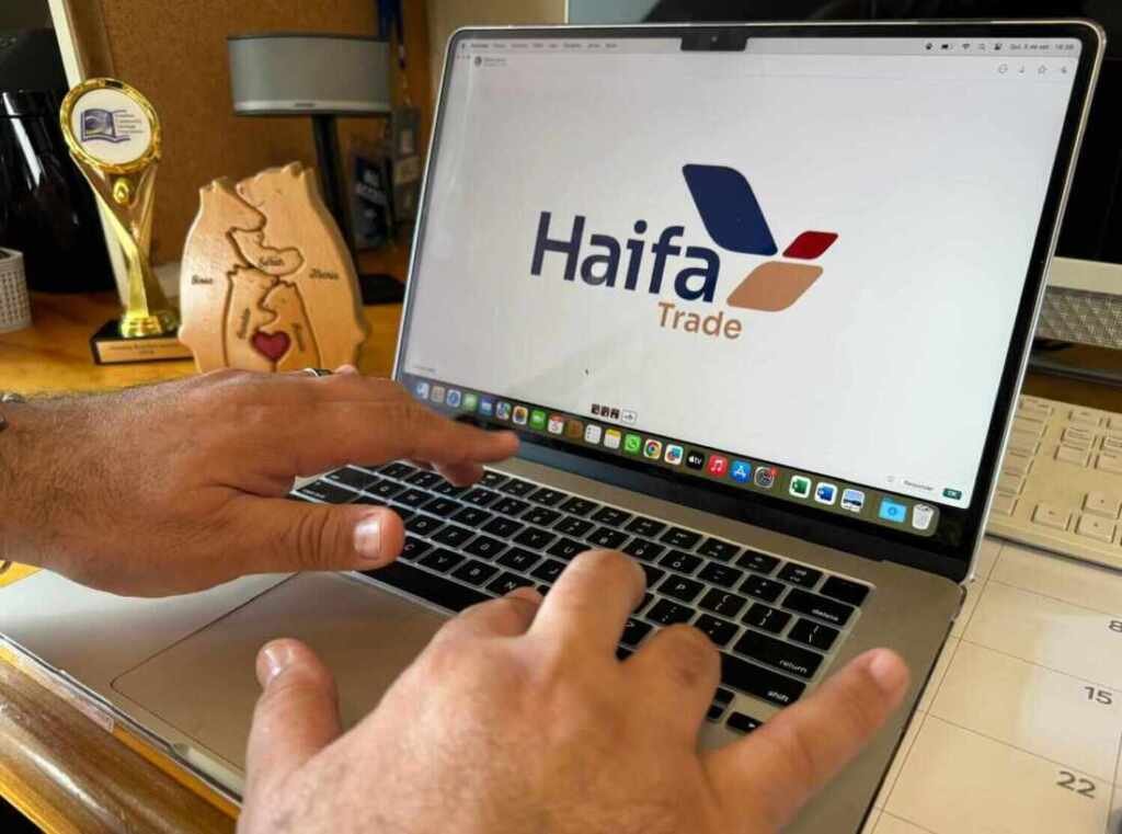 Fathe Mohammad Khatbi Suleiman Saleh: Liderando a Haifa Trade no Setor de Intermediação de negócios, Nacional e Internacional