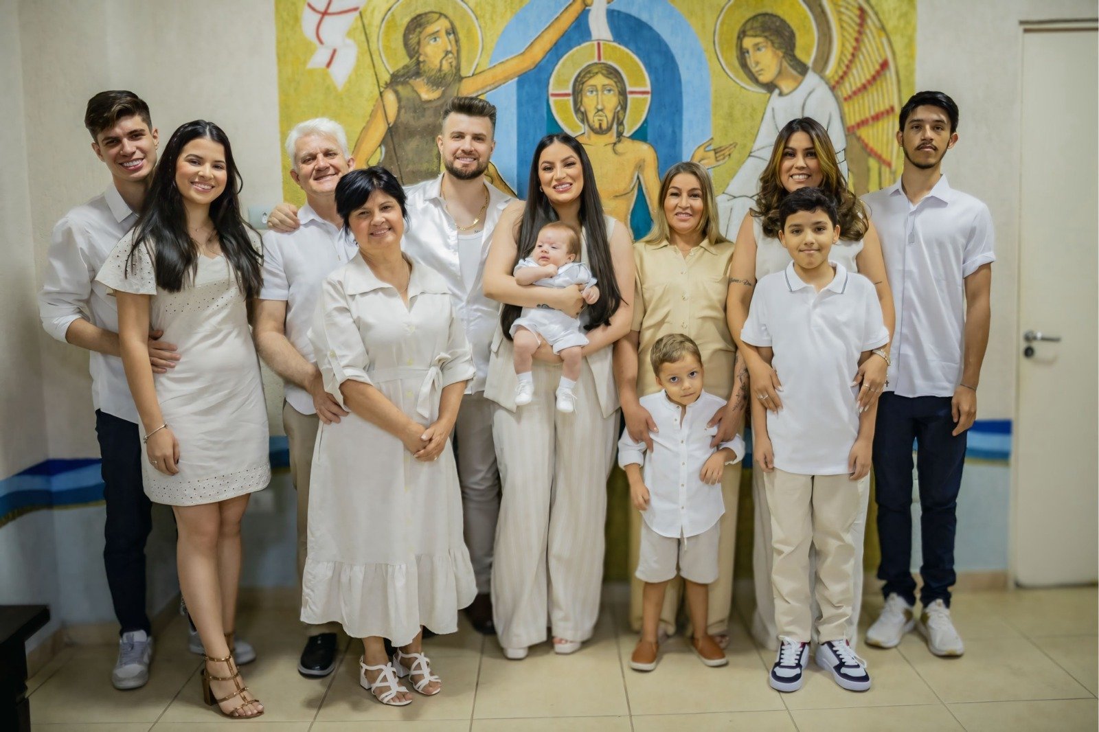 Conrado e sua Anna batizam o filho, Bernardo, em Goiânia 17 Conrado e sua Anna batizam o filho, Bernardo - Crédito da Foto: @gustavomenesesphoto / Divulgação