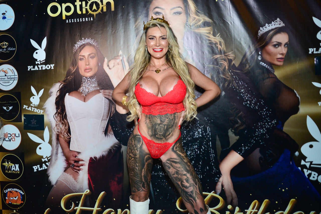 Andressa Urach comemora seus 37 anos com tema “ Festa da Playboy “ em SP