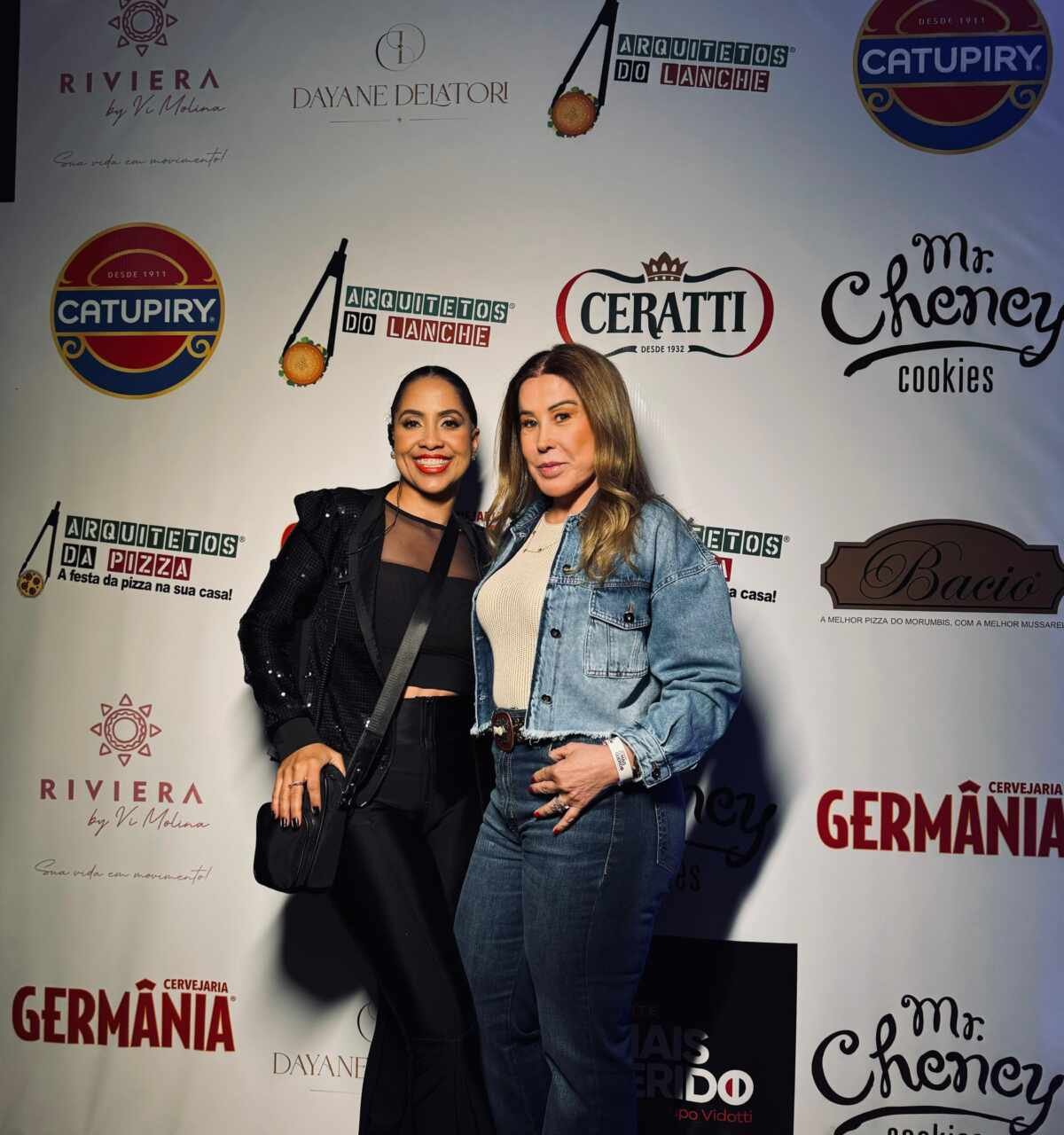 Dayane Delatori organiza camarote VIP no show de Bruno Mars