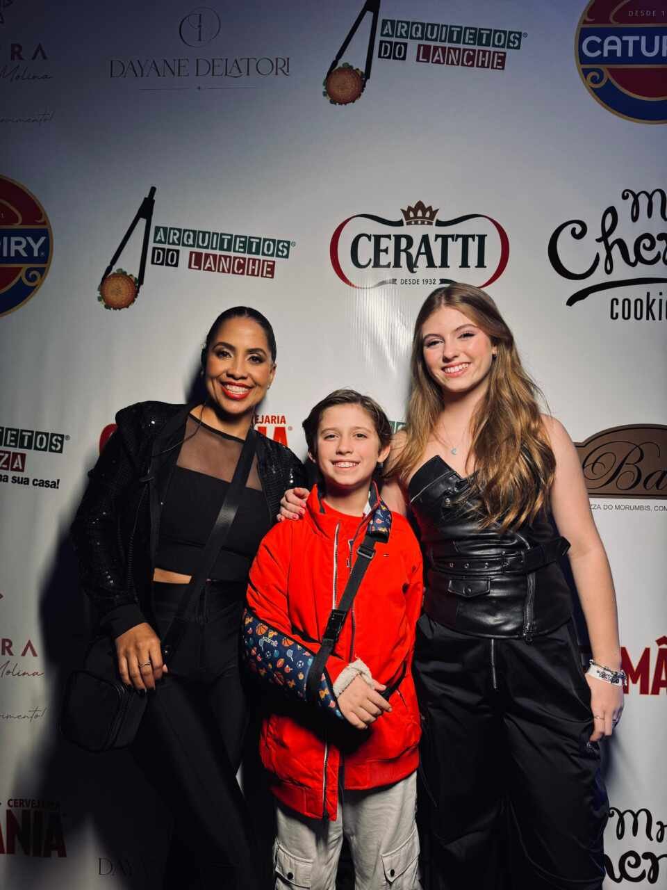 Dayane Delatori organiza camarote VIP no show de Bruno Mars