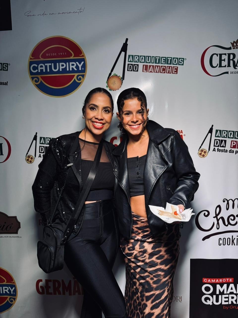 Dayane Delatori organiza camarote VIP no show de Bruno Mars