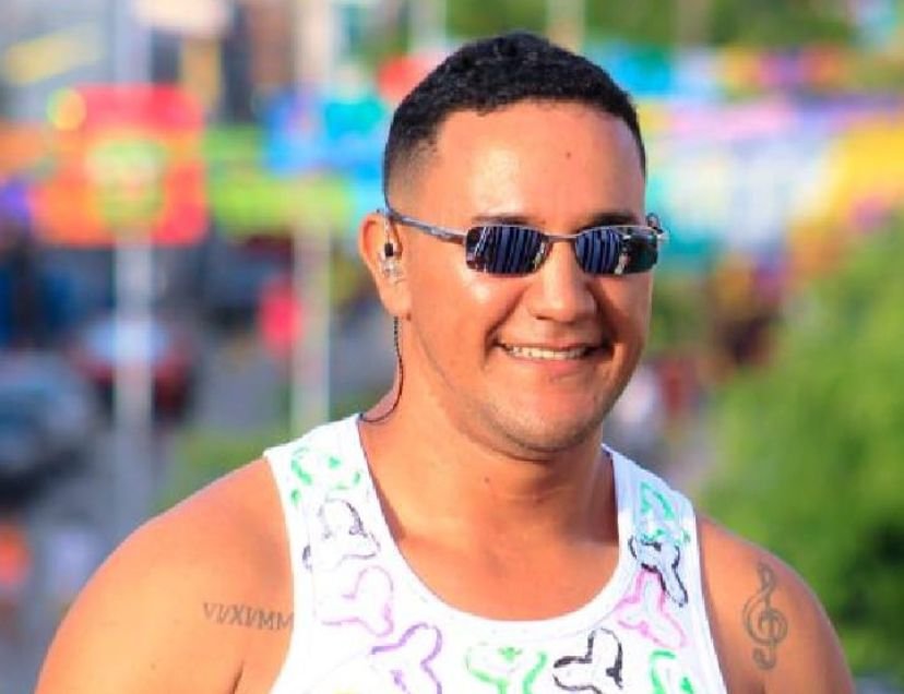 Quem é Rafa Black? O novo fenômeno que vem conquistando o cenário musical