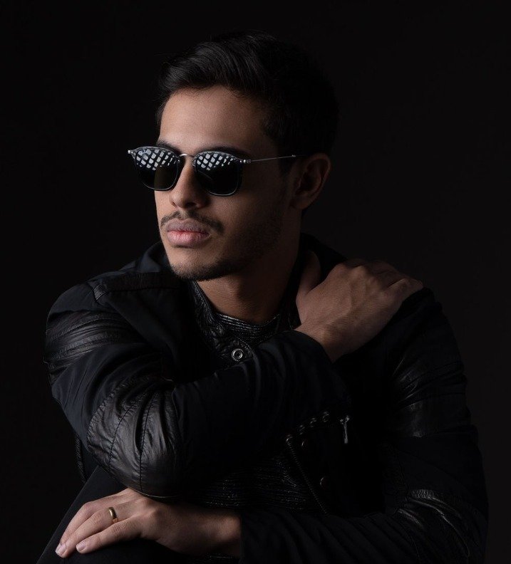 Lucas Rocha Lança “Cidade Dormiu”: Novo Hit nas Plataformas Digitais Lucas Rocha Lança “Cidade Dormiu”: Novo Hit nas Plataformas Digitais