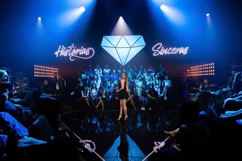 Marília Tavares lança o EP “Histórias Sinceras” com músicas inéditas Marília Tavares lança o EP “Histórias Sinceras” com músicas inéditas