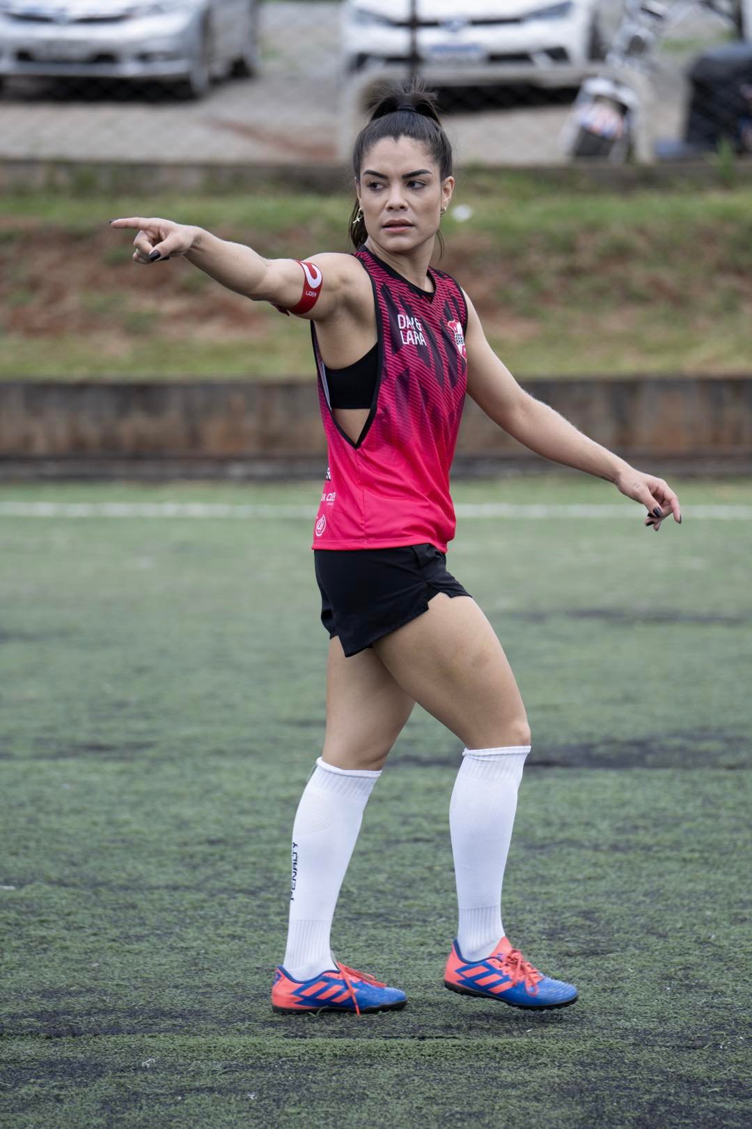 Copia de RESENHA DAS BRABA 5